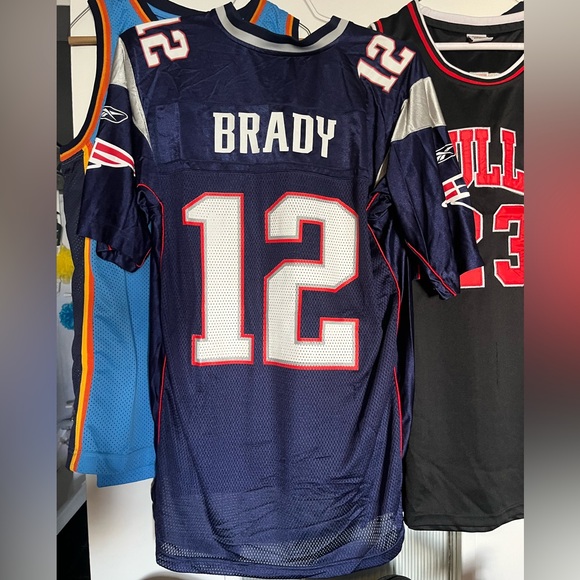 Vintage Tom Brady Patriots NFL Jersey - Picture 3 of 3